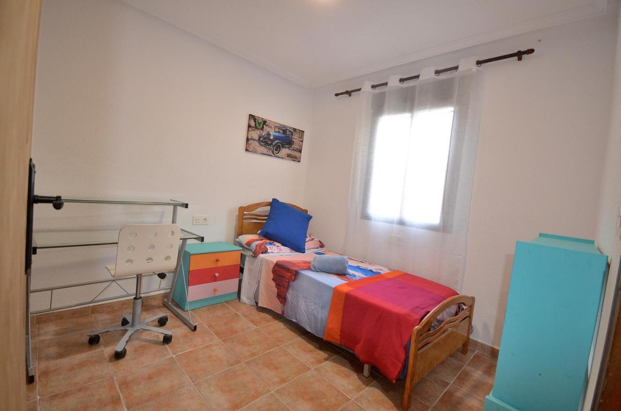 또레비에하 Agradable Adosado Con Piscina, Duchas Hidromasaje 빌라 외부 사진